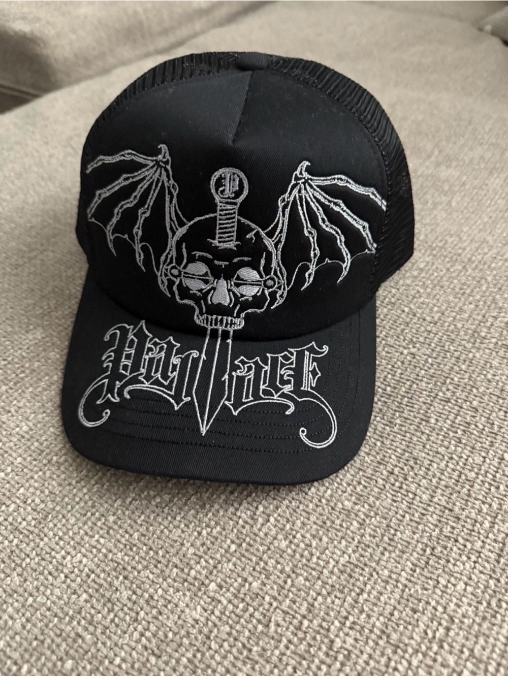 PALACE Black & White Mesh Trucker Cap